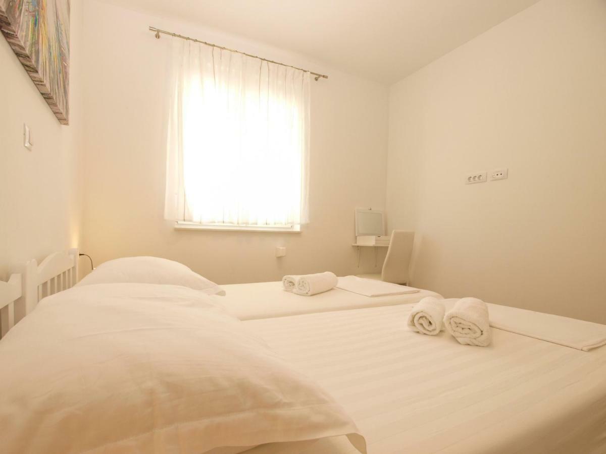 4 Stars Apartments-Pikula Fažana Zewnętrze zdjęcie