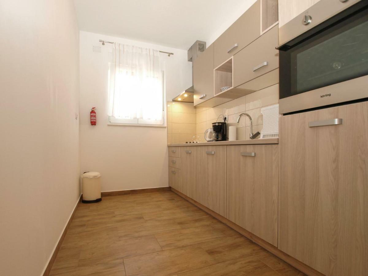 4 Stars Apartments-Pikula Fažana Zewnętrze zdjęcie