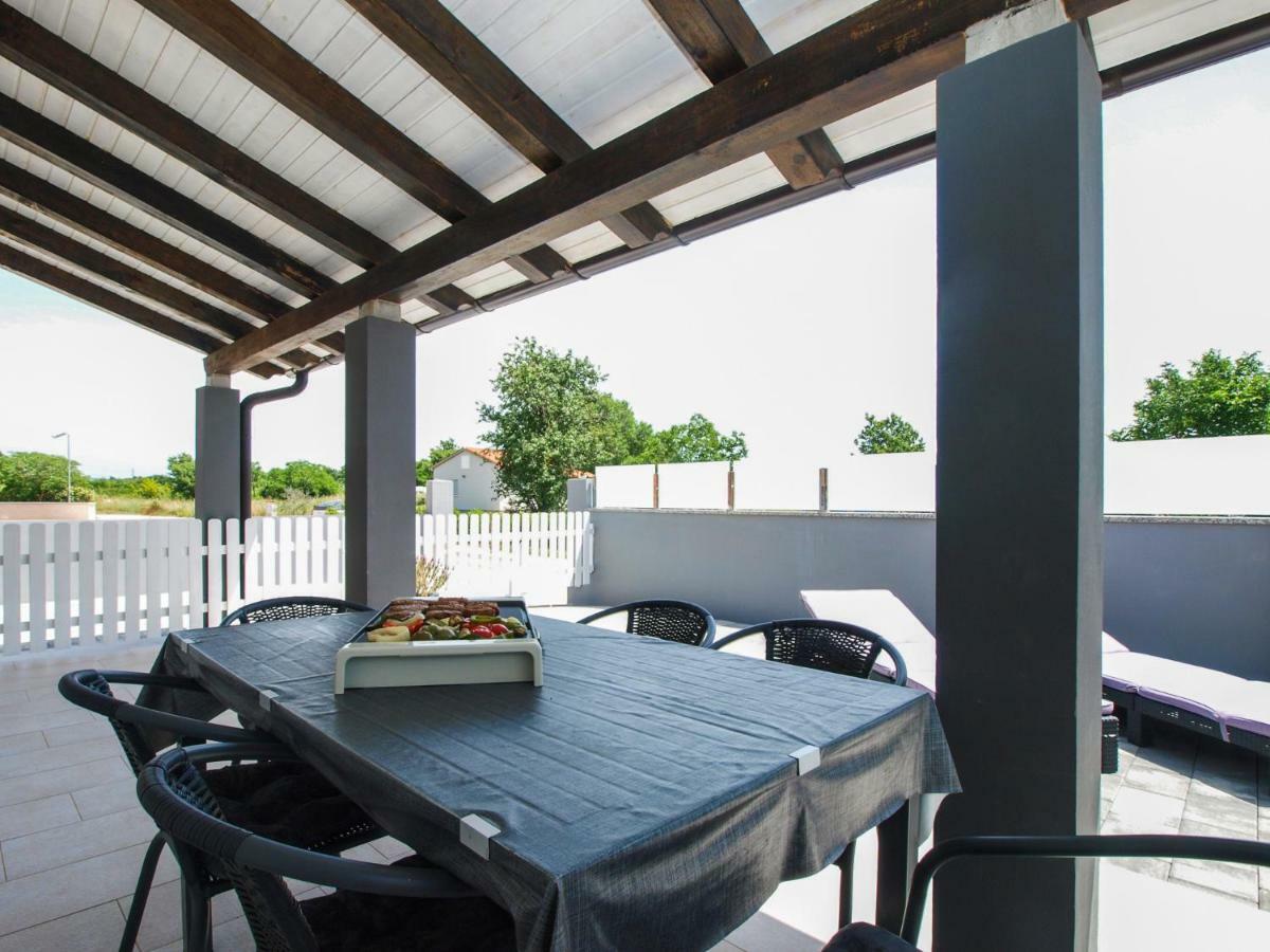 4 Stars Apartments-Pikula Fažana Zewnętrze zdjęcie