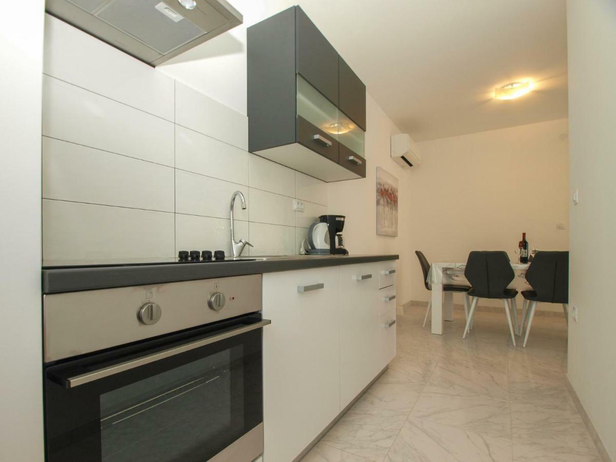 4 Stars Apartments-Pikula Fažana Zewnętrze zdjęcie