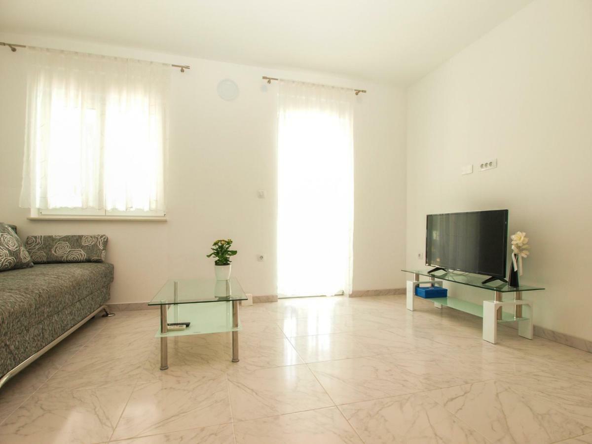 4 Stars Apartments-Pikula Fažana Zewnętrze zdjęcie