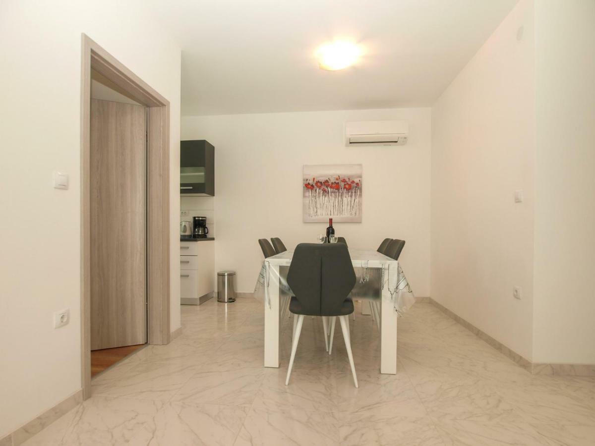 4 Stars Apartments-Pikula Fažana Zewnętrze zdjęcie