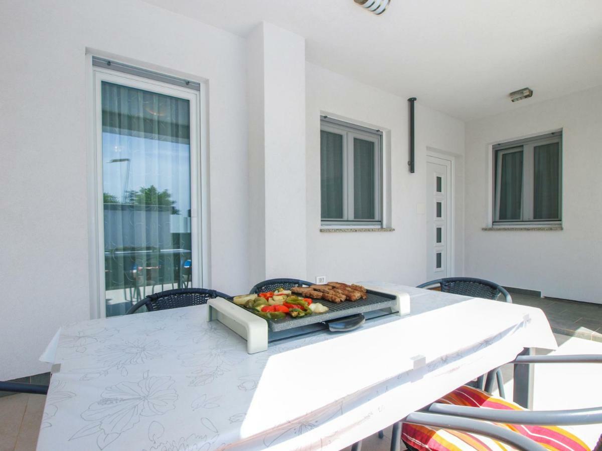 4 Stars Apartments-Pikula Fažana Zewnętrze zdjęcie