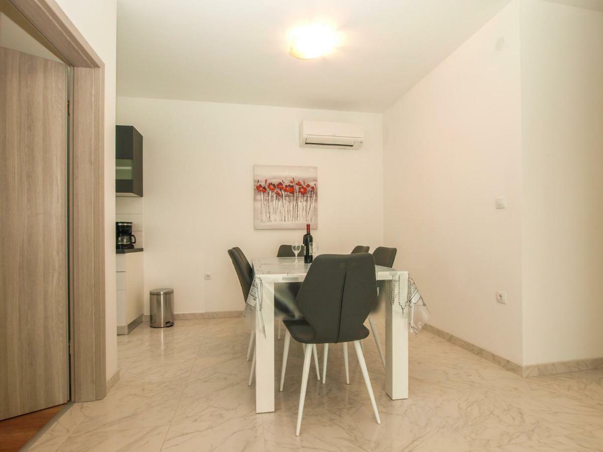4 Stars Apartments-Pikula Fažana Zewnętrze zdjęcie